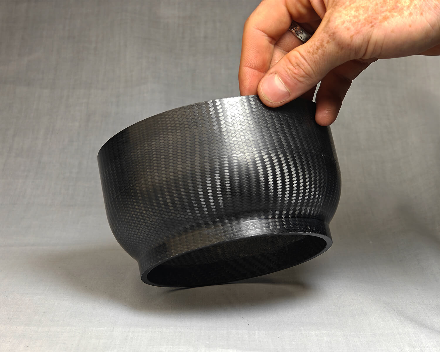 Carbon fibre pressure dome and its aluminium tooling